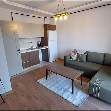 Apartmán Kadinlar Denizinde Harika Konumda 2+1 Luks Daire *